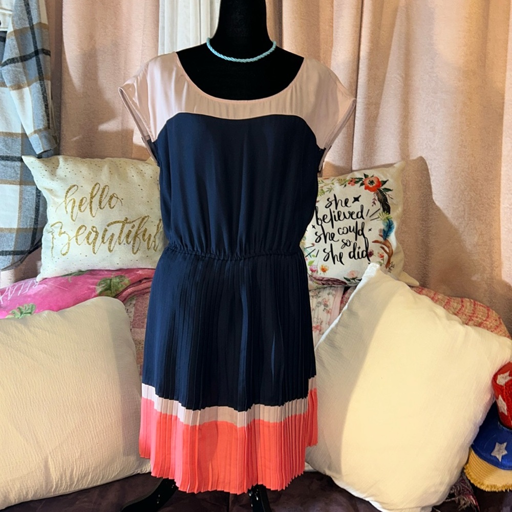 NWT American Eagle Size L Cutout Back Color-block Dress